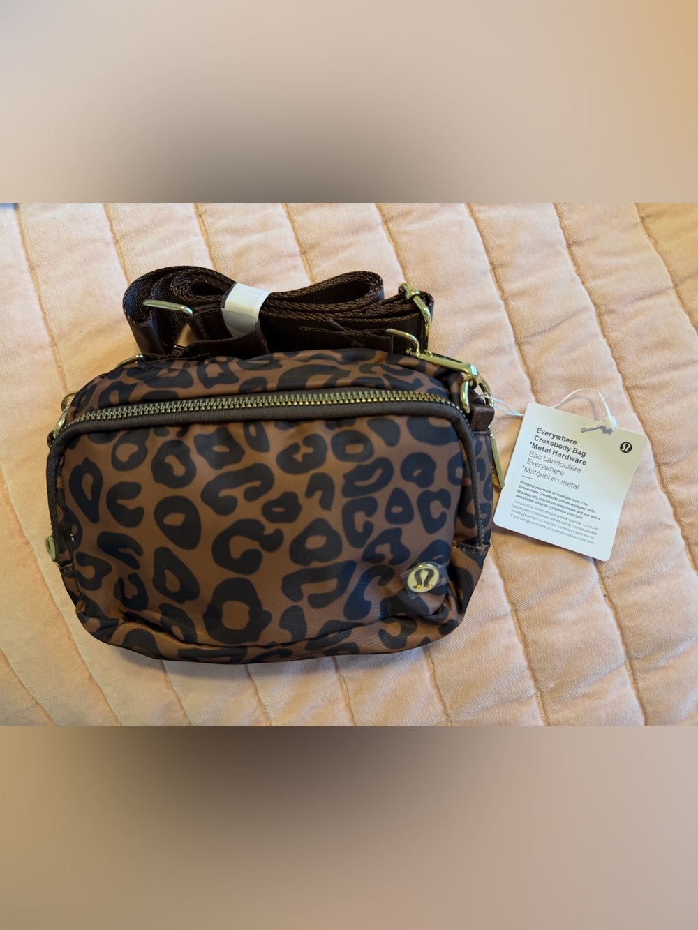 NWT Lululemon Everywhere Crossbody Bag 2L Leopard Gold Hardware
